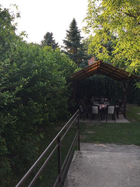 Palma Apartmanhaz Siófok Buitenkant foto