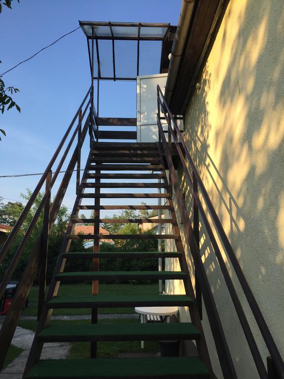 Palma Apartmanhaz Siófok Buitenkant foto
