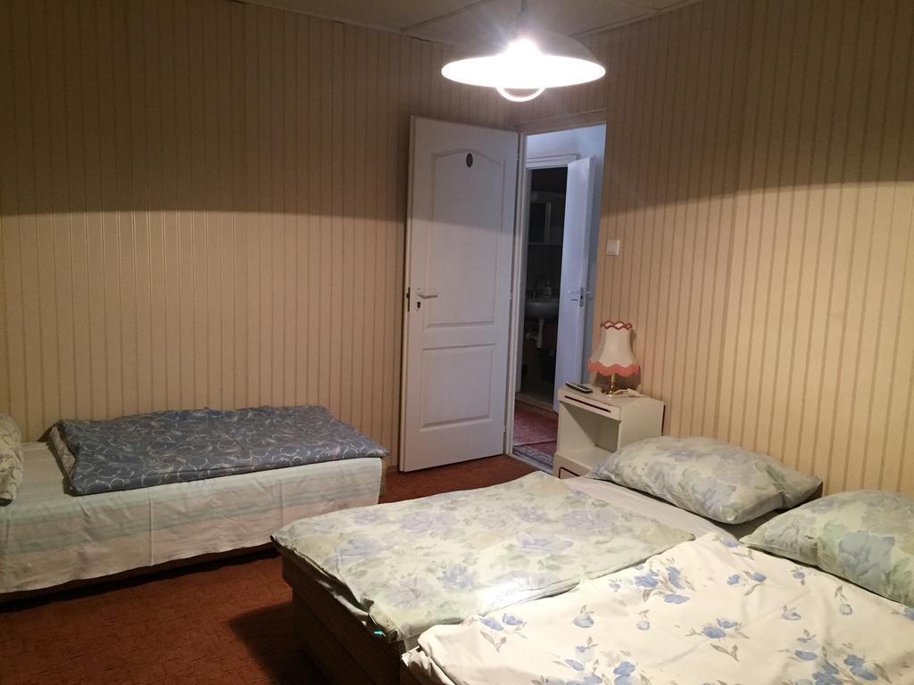 Palma Apartmanhaz Siófok Buitenkant foto