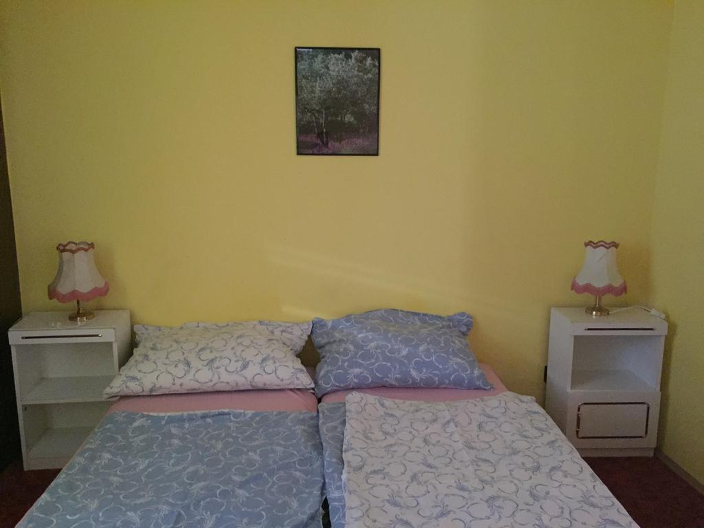 Palma Apartmanhaz Siófok Buitenkant foto