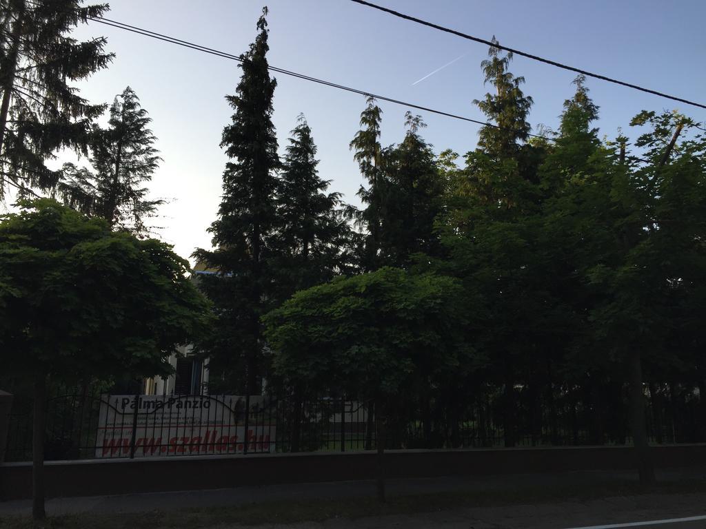 Palma Apartmanhaz Siófok Buitenkant foto